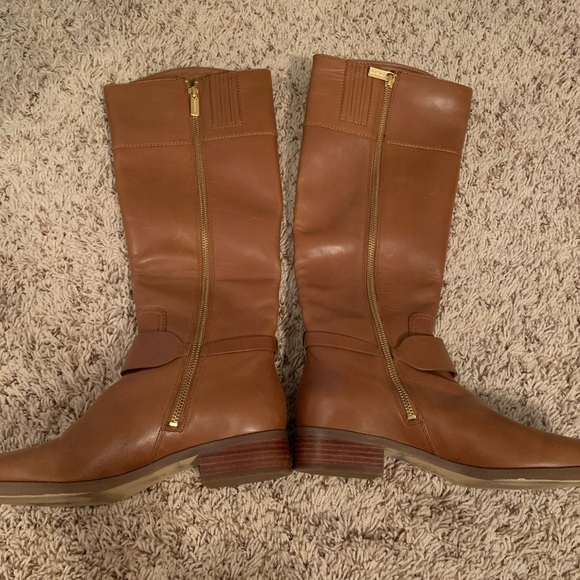 Michael Kors brown boots - Picture 2 of 3